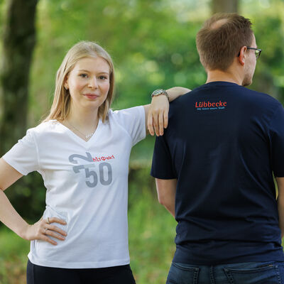 Bild vergr&ouml;&szlig;ern: Merchandising-Artikel zum Stadtjubil�um 2025