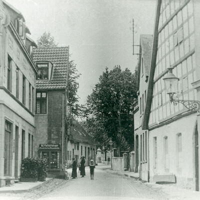 Bild vergr&ouml;&szlig;ern: B�ckerstra�e - fr�her K�ttelbeckstra�e-, LK, um 1912