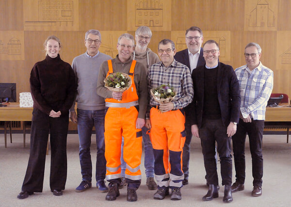 Bild vergr&ouml;&szlig;ern: 25-j�hrige Dienstjubil�en